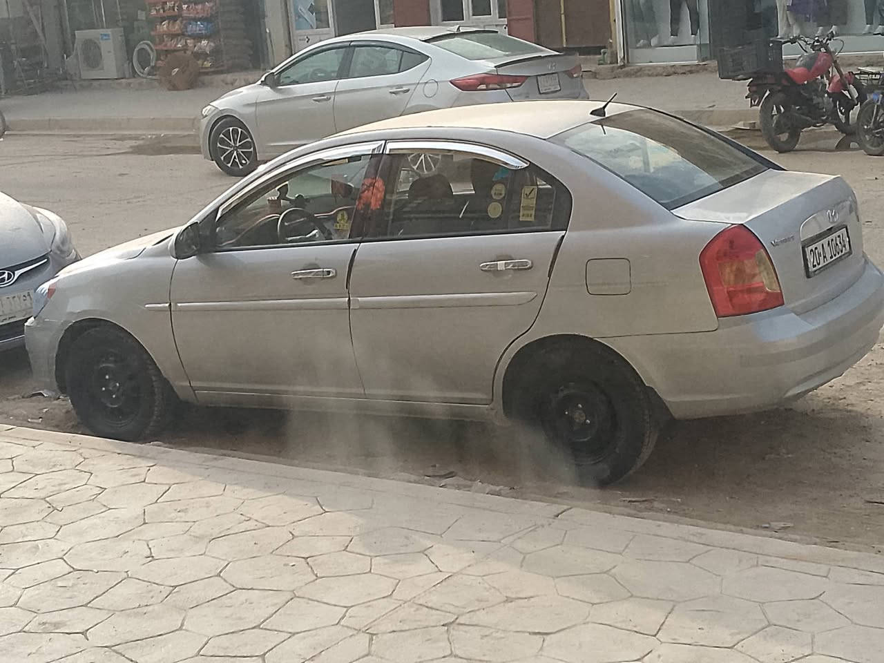 ‏اكسنت فيرنا  ٢٠٠٩ خليجي محرك 1600  أرقام دوليه وهزة جديده بسمي رقم ديالى مكينه وكير وتبريد وتدفئه وتخم تاير وصدر وغرفه خير من الله مكفوله لغد وشاصي وحوض وتكم وتبديل مكفوله من الضربه بيها مكانت صبغ بسيطه السعر 80 وبيها مجال ***********
‏
