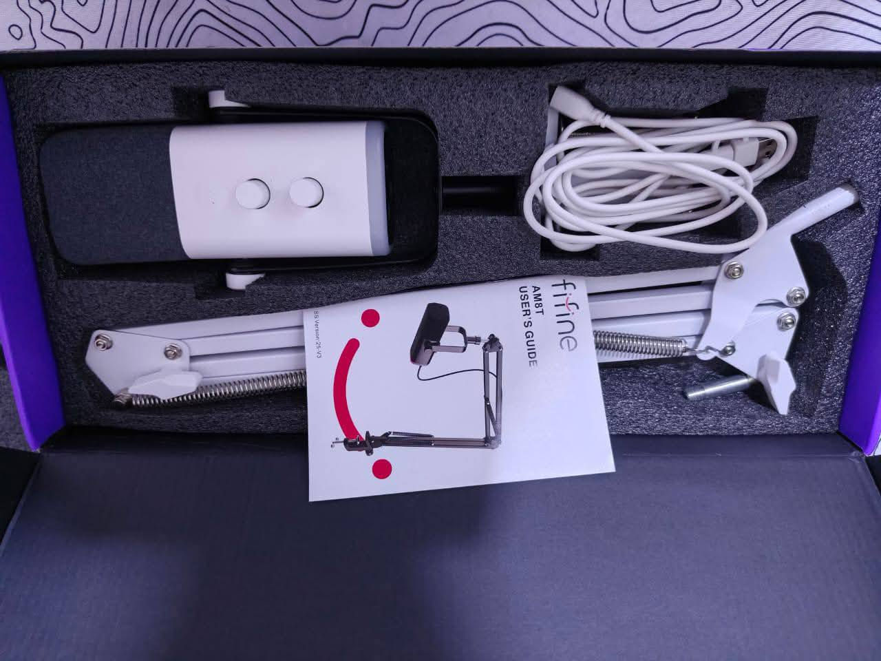 تخفيض 🔥مايك احترافي
مايك في فاين fifine am8t
يأتي مع ستاند للمايك
لون أبيض
يربط على البي سي و الهاتف وجميع الأجهزة
ينفع للگيمنگ و البودكاست و الستريم و صناعة المحتوى🎧 
عزل ممتاز و تحكم بالصوت و مستوى الصوت في السماعة من المايك بسهولة 💯
تحكم باصائة الارجي بي باللمس 👆🏼
السعر / 125 وبي مجال 
المايك تگدر تشوف مراجعاته على اليوتيوب
للتواصل
***********
