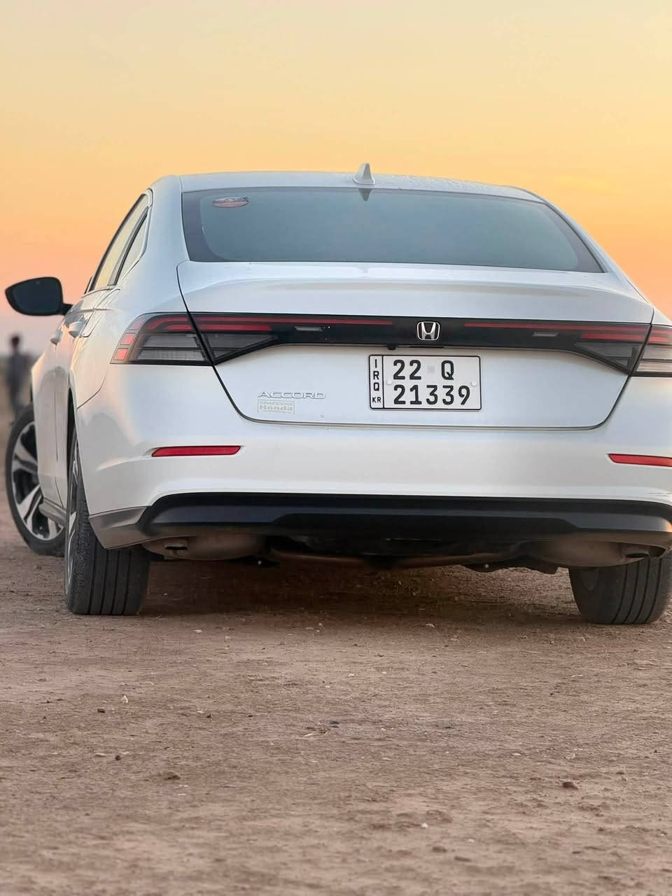للبيع هوندا أكورد 2023 – فئة LX

* الموديل: 2023
* الفئة: LX
* الممشى: 37,000 كم
* المحرك: 1.5  تيربو
* القوة: 192 حصان
* عزم الدوران: 260 نيوتن.متر
* ناقل الحركة: CVT أوتوماتيك
*رقم اربيل
* اللون ابيض صدفي 
السيارة بحالة ممتازة، اقتصادية في استهلاك الوقود، قيادة مريحة وسلسة، ومجهزة بأنظمة أمان متقدمة مع مقصورة واسعة ومريحة.
السيارة نظيفة وجاهزة للفحص
الضرر الباب خلف السايق تبدليل وهلال الجامغ فقط *السعر 210 وبيها مجال 
***********
