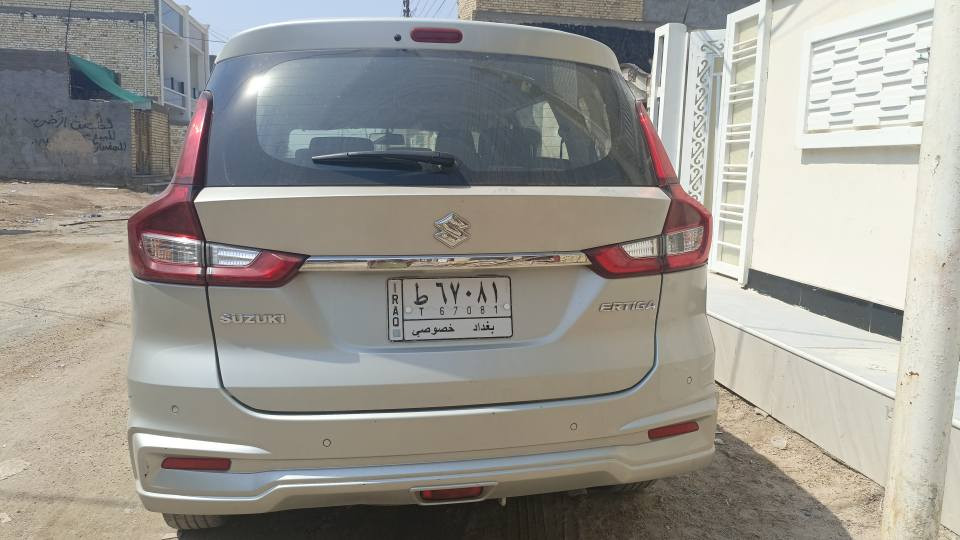 تحكم ستيرن شاشة كبيرة كاميرا امامي خلفي حساسات مري شفط اشاير بالمري تبريد تدفئة  ممتاز ويل كب اوتو بصمة تشغيل وابواب محرك 1500vvt تايرات جيده جدا لا صبغ لا تبديل لا بارد ماشيه 157 الف بغداد بوب الشام تلفون 
***********/*********** بي واتس اب  ابو كاظم ملاحظه السيارة مطلوبه باقي 2  سنه استقطاع مباشر مصرف الرشيد يعني اللي يشتري بس يدفع قيمة السياره ما عليه بالاقساط الفارس, صلاح الدين
