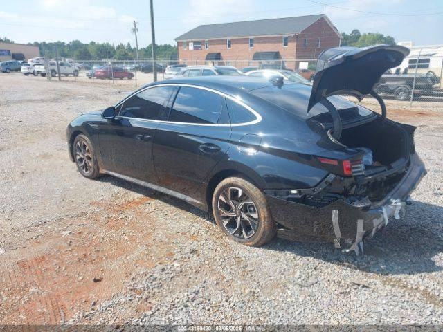 سوناتا 2024 سيل حادث جدن خفيف من دون ايرباك السيارة زيرو ماشيه 6000 واصل ميناء امقصر من دون كمرك ترهم على كتاب الشهداء السعر 153  توصل يوم 9 شهر1 ***********
