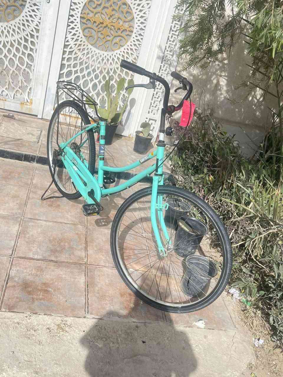 السلام عليكم باسكل للبيع سانتوس موديل 17 غراضه كامله السعر 140وبي مجال قليل مكاني  ناصرية مركز ***********
