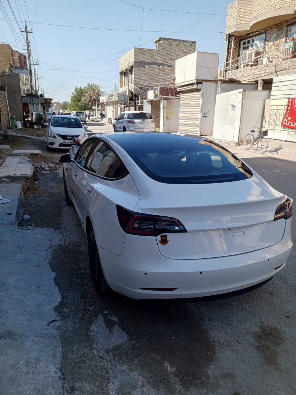 تسلا 3 موديل 2023
الحادث خلفي كما موضح بالصور
بدون ايرباك
العنوان بغداد الغزاليه
للاستفسار الاتصال على 
***********
متواجد واتساب
