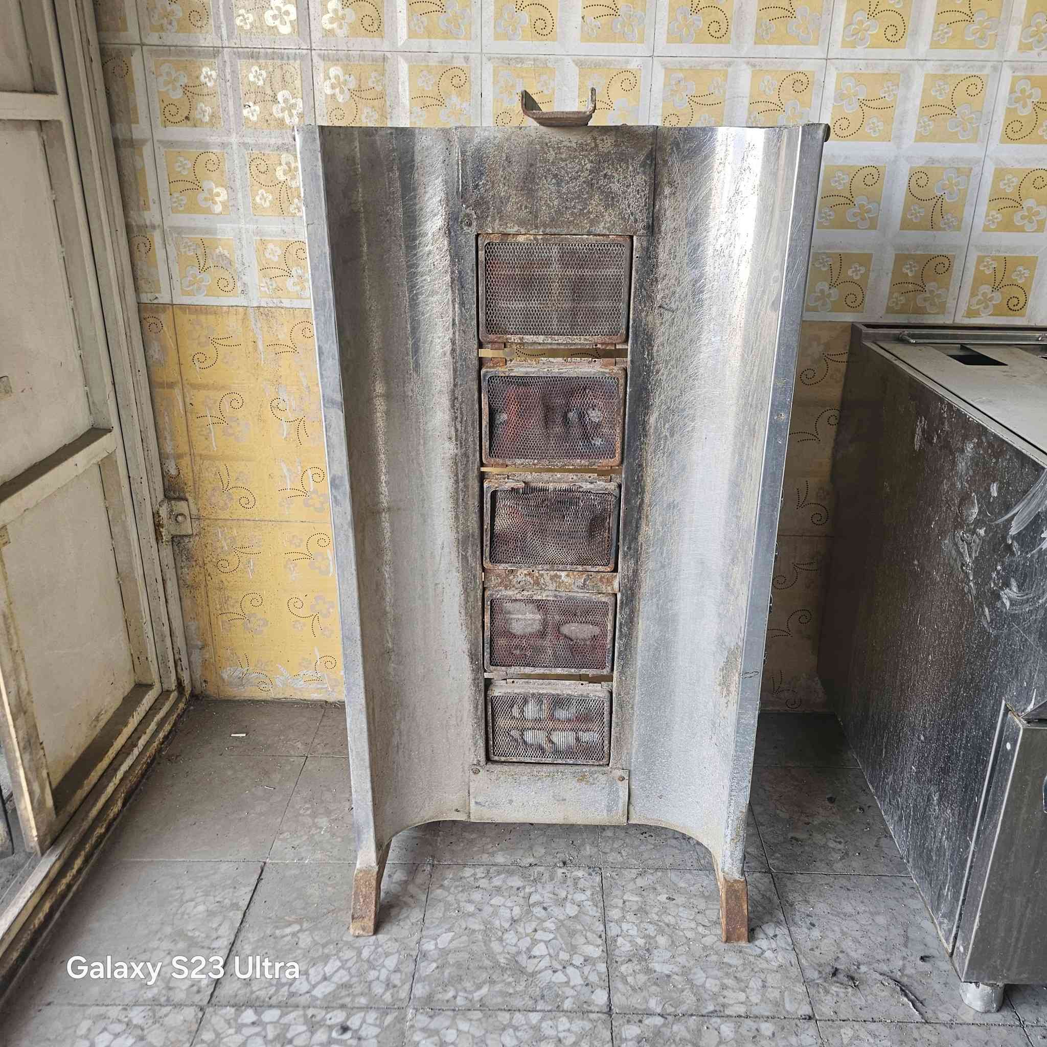 غراض مطعم البيع الاستفسار إتصال ومرسلة ***********
