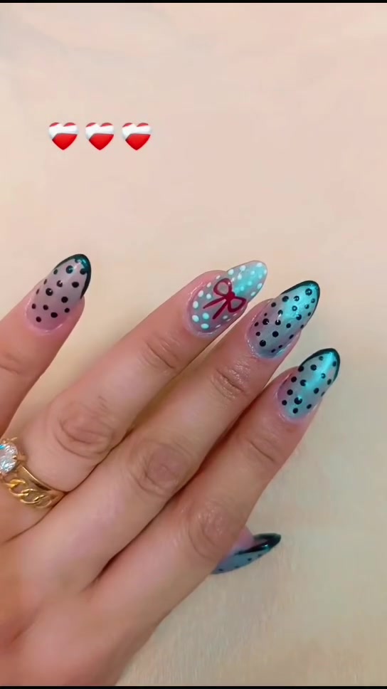 💅 دلعي أضافرج بأحلى التصاميم
🔥 عروض مستمرة
📍 حجز سريع داخل بسماية– راسلينا خاص


**إذا كنت صاحب هذا الإعلان وتريد حذفه لأي سبب، رجاءا أرسل رسالة إلى الدعم الفني**