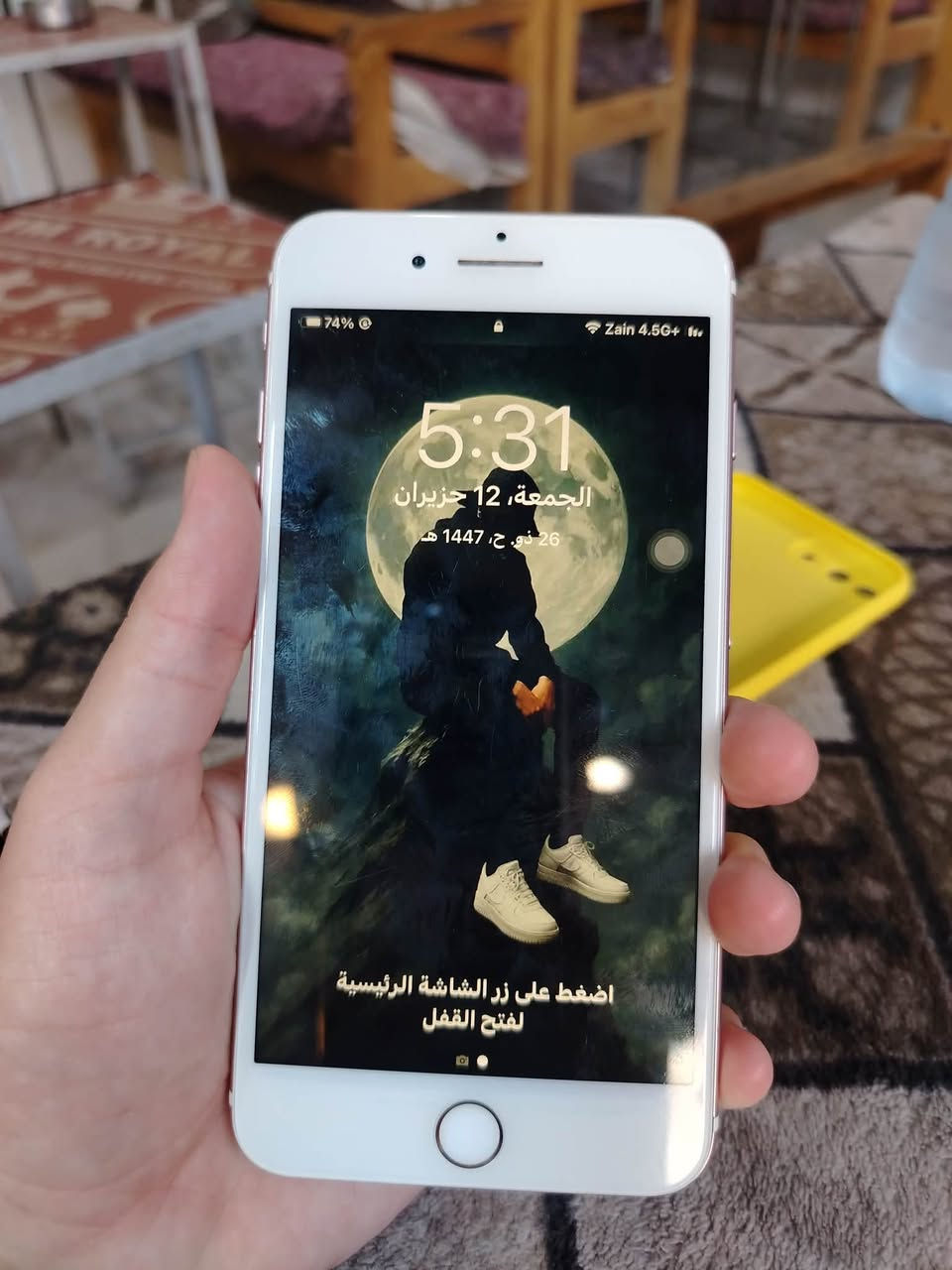 ايفون 7بلص
ذاكره 128 
بطارية 🔋 100 مبدله 
شاشه مبدله اصليه شرط

بصمة شغال 
الجهاز شغال بل كامل شرط الفحص 
نظافته 95/100

السعر 125 وبي مجال 
ويرهم مراوس 
عنوان ايمن 

شراي تعال خاص 
او ***********
