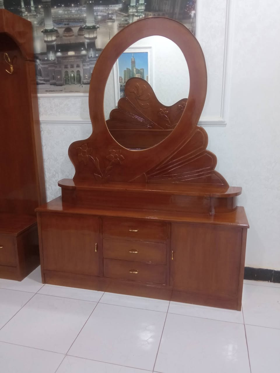 ملحقات غرفه تسكام نجاره نضيفات جدا جدا عدد 4 قطع مكان حله مركز شراي خاص مفتوح


**إذا كنت صاحب هذا الإعلان وتريد حذفه لأي سبب، رجاءا أرسل رسالة إلى الدعم الفني**