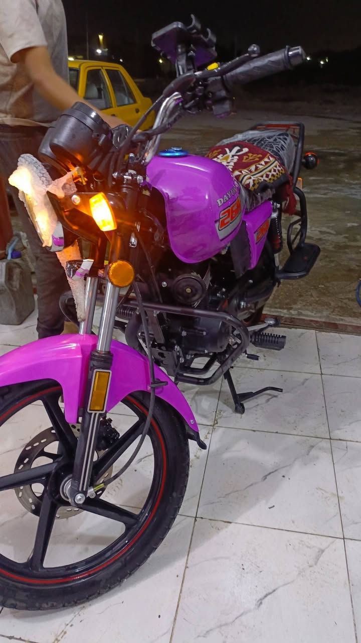 دراجه دايوان موديل 2023 طالع بل 2026
مكينه 200 اوراق البغدادي اوصلي للترقيم 
صارله شهر عدي دراجه نضيفه مطلعه من معرض 3ملاين 
معروضه 2750 قفل
 دراجه مكفوله كفاله عامه ممفتوح برغي بيه 
للتواصل *********** 
مكاني كربلاء امن داخلي
