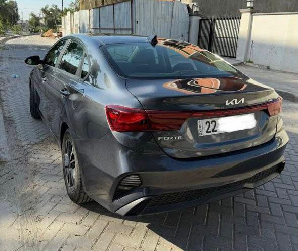 السلام عليكم للبيع فقط بدون مراوس
كيا فورتي  موديل 💯2024💯
ماشيه (30) الاف بوضع الزيرو

دخول جديد وترقيم اربيل جديد وهزه جديده تحويل لو وكاله مضمون

• المحرك: 2000 دوش

 • شاشه تدعم الكاربلي + كاميرا خلفية

 • رادار أمامي

 • 3 أنظمة قيادة

 • تحكمات ستيرن+ نظام تحديد المسار

 • السيارة نظيفة جداً وجديدة بمعنى الكلمة بدون اي نقص

حادث جاملغ فقط ونص بنيد صبغ ايرباك ستيرن وبرده وراجعات سستم سستم شواصي مكفوله حته راديتر وبدنه بلاديات وبدون اي نقص 

العنوان / بغداد العطيفية

السعر 155وبيهة مجال بسيط

للأستفسار 📞  ***********
