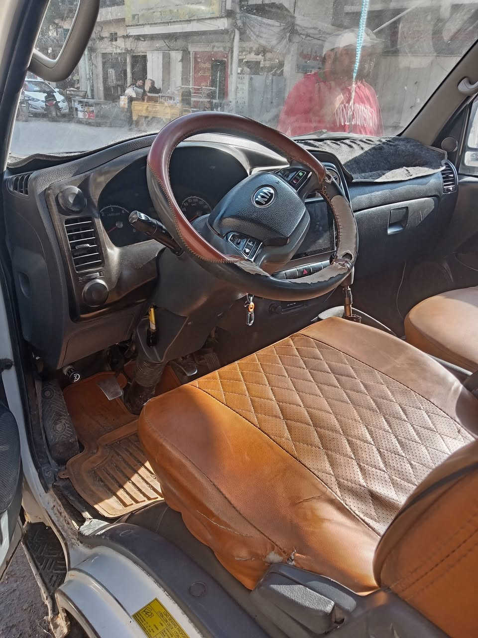 سلام عليكم سياره كياه موديل ١٤ كفاله عامه تبريد محرك مكفوله السعر ١١٠
قفل سياره جاهز رقم تصال عنوان بغداد العلاوي ***********
