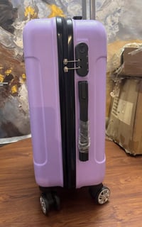 جنطة سفر • قياس ٥٥×٣٥