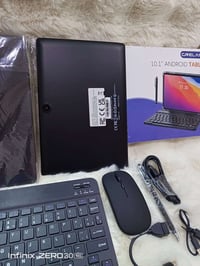 تابلت جديد • ذاكرة ٦٤ • شاشة ١٠ انش