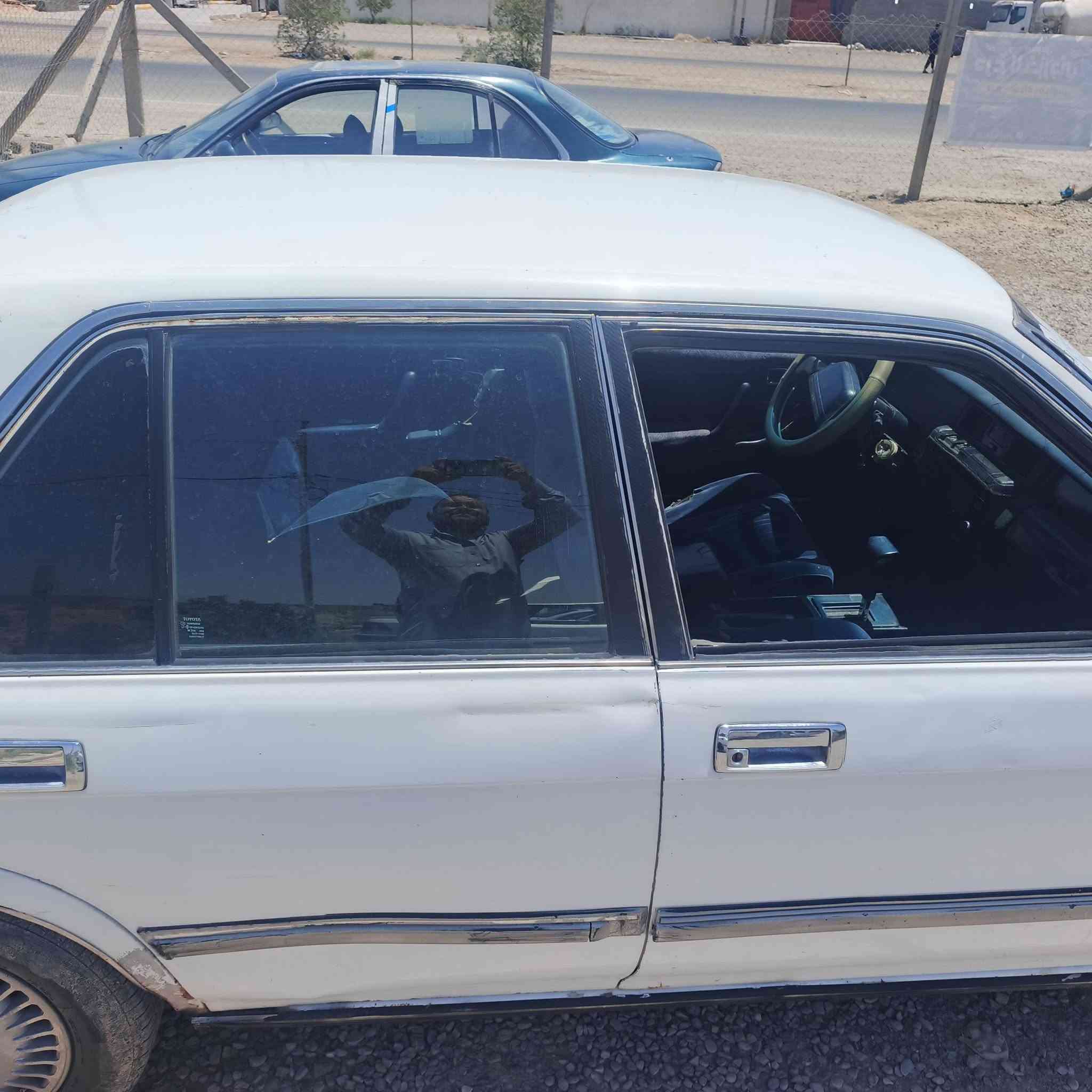 السلام عليكم سيدان للبيع او مراوس حسب القناعه رقم بغداد تحويل مباشر يسره بلاد كير مكينه تخم تاير صدر سياره خير من الله مكاني ديالى خان بني سعد 
***********
السعر ٣٨
