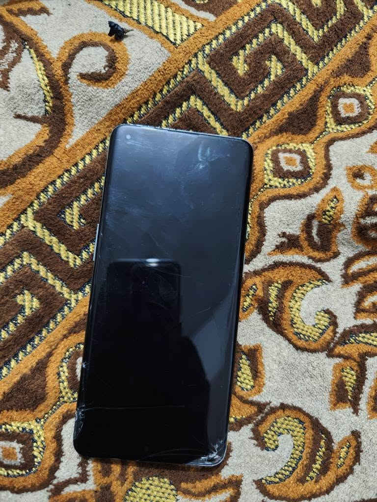 OnePlus 9 pro
تەنها شاشەی دەوێ 
خەریتەی زەمان
قوفلی ٦٠ هەزار 
٢٥٦ رام ١٢
دوو سیم
گلۆبال
خەریتەو شتی هەموی زەمان
تەنها شاشەی دەوێ
شاشەی سوتاوە
ناونیشان هەولێر 
گەیاندن هەیە 
*********** أربيل, العراق
