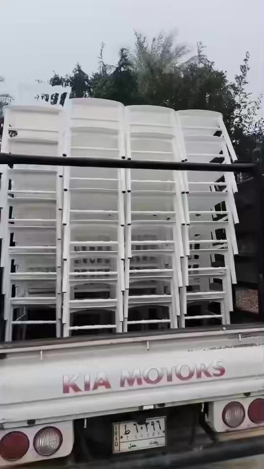 كوشات وبدلات روز

شارع صولونات مقابل شركة اسيا 

تواصل ***********
