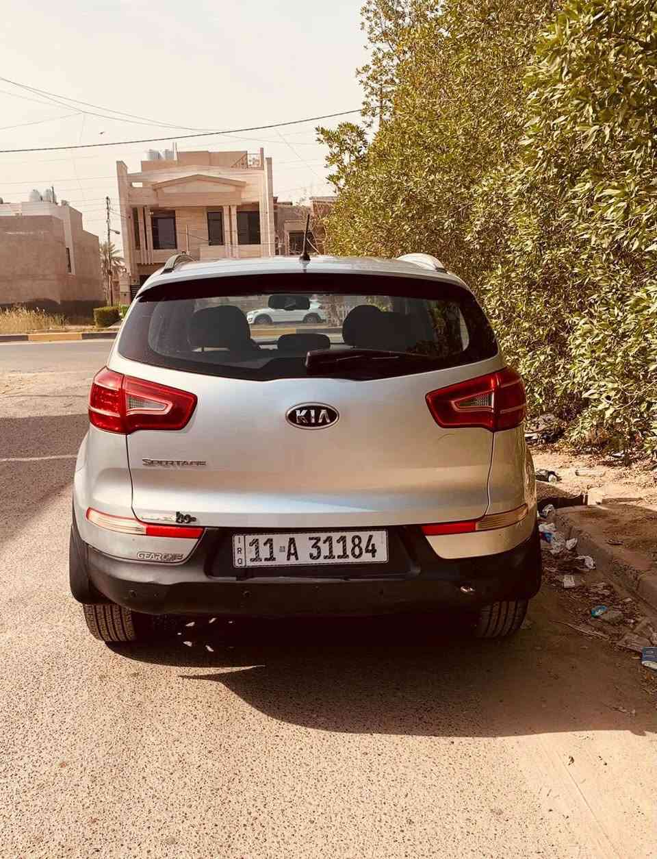 سبورتج ٢٠١١
رقم بغداد دولي
خليجي مكفولة من الدعامية للدعامية (طخة بالجاملغ موضح بالصورة)
مكينة DOHC 16V
وكير مكفولة وضع الشركة
تبريد وتدفئة شغال
ماشية ٩١ الف 
المكان السيارة  بغداد استخدام بيت 
السعر 126 الف بية مجال 
مكلف بالنشر اخوان
للاستفسار ***********
