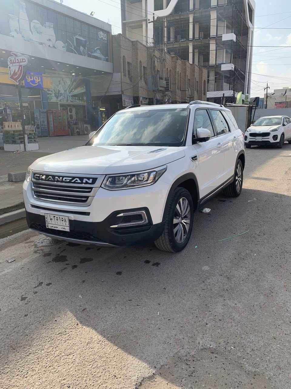 شانجان CS95 موديل 2019. فئة كلاسك بغداد  *********** ماشية 70000 قابل للزيادة ما بيها اي ضربة الحمد لله بيها كم شخطة بالصبخ للعلم تم صيانة المحرك في الشركة
