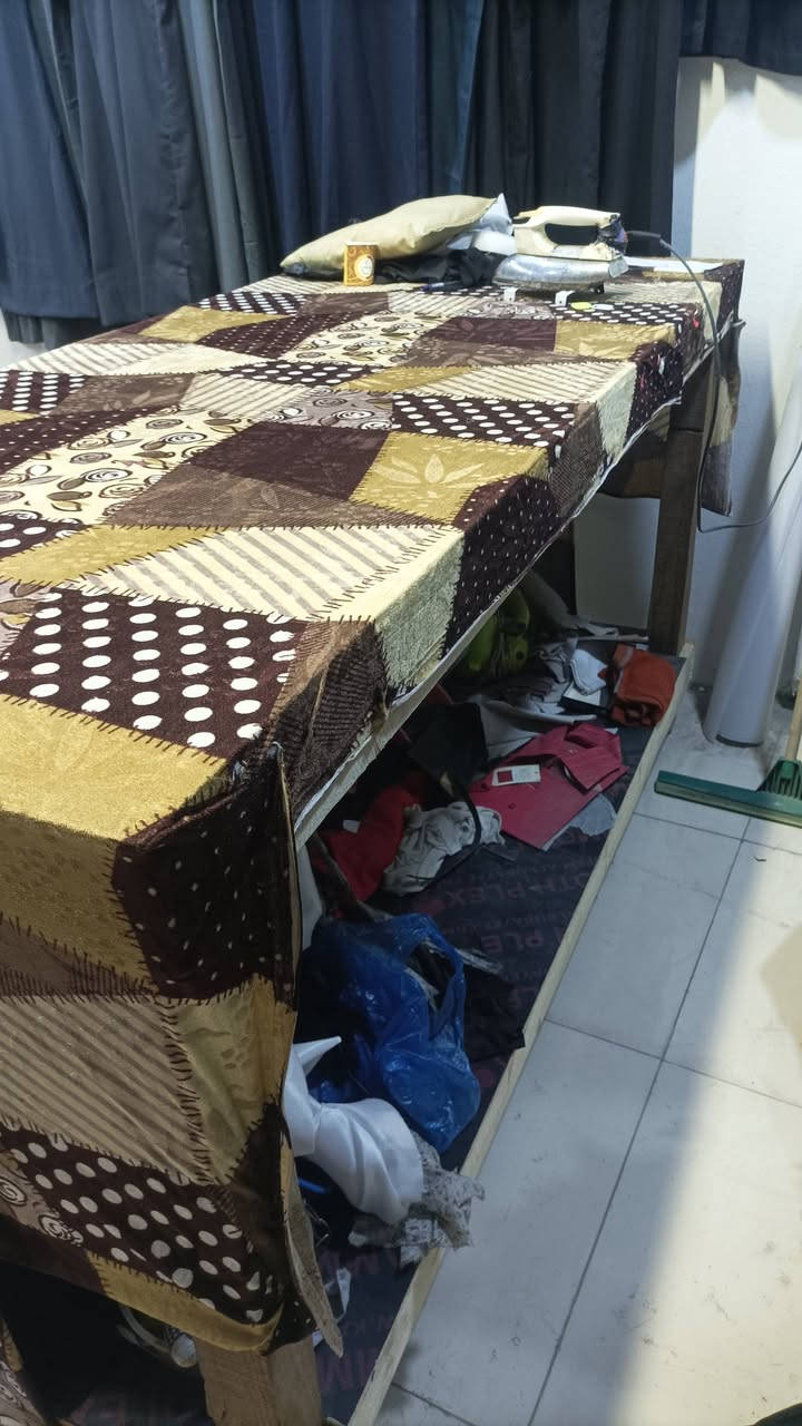 ميز فصال خياطة 

ومسطبات للبيع


**إذا كنت صاحب هذا الإعلان وتريد حذفه لأي سبب، رجاءا أرسل رسالة إلى الدعم الفني**