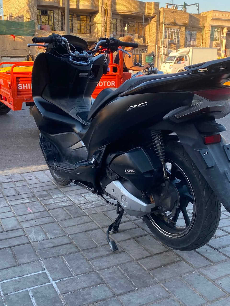 بي سي اكس جيل 3 كفالة عامة اوراق منفيس كفر ومحرك جاهزة من كلشي كل كهربائيات شغالة شلعة ومعدل طيران حساس ستان حساس سدحام حرف A كورية  تجي تاخذهك من باب البيت وترايهة للشمال مكاني بغداد فلكة حي نصر السعر 1750 وبي مجال للشراي ***********
