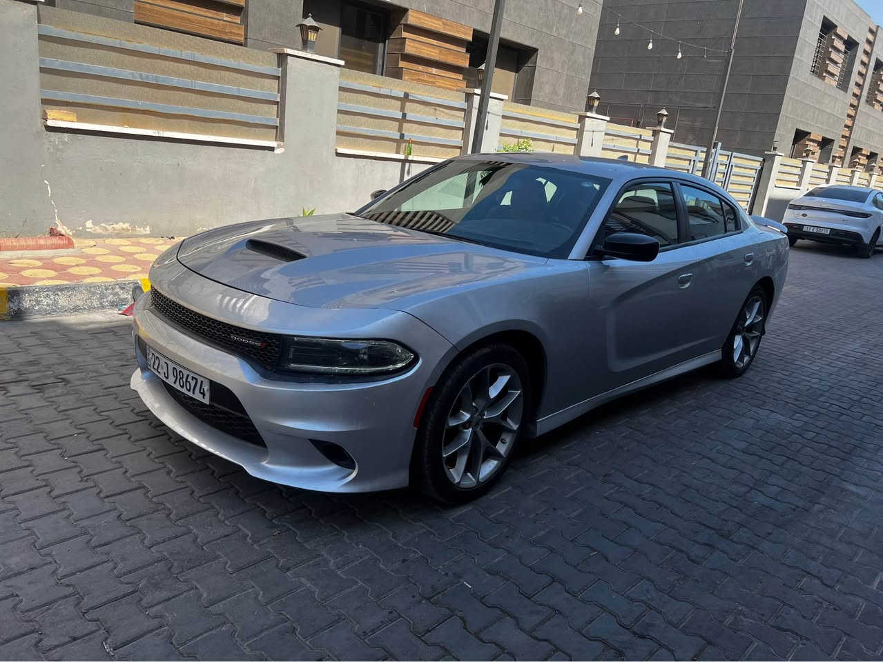 السلام عليكم شباب عندي جارجر gt 2023 لون سلفر مميز داخل مخمل لونين عدادها 40 ميل فقط
🍀شاشة كبيرة 
🍀دشبول جلد ومخمل
🍀مقاعد مخمل لونين رياضية
🍀مقعد كهرباء
🍀تدفئة كشنات
🍀كاميرا خلفية
🍀حساسات خلفية
🍀بصمة تشغيل ودخول ذكي
🍀ويلات سكات باك أصلية
 🍀الماكينة والگير مكفولات
🔧 الحادث فقط دعاميه إماميه فقط  

📍 بغداد / حي الجهاد *********** بغداد, العراق
