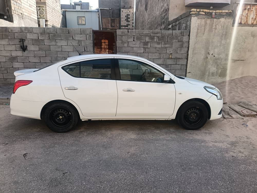 نيسان صني هندي مديل ٢١ سياره مكفول كفاله عامه سياره جديده ماشيه ٨٥ سعر ١٠٣ رقمي *********** البصرة, العراق

