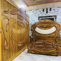 غرفة نوم • خشب • الرمانة يم الجسر