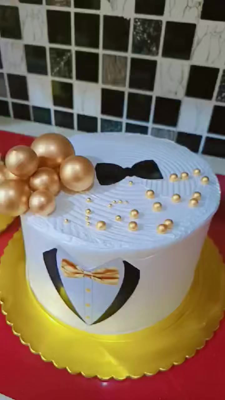 اللهم صلي على محمد وآل محمد🤲

طلبيه اليوم حسب طلب الزبونه❤️

الحجز مراسله او اتصال☎️ ***********

يوجد توصيل 🚗داخل عفك كيك نواره
