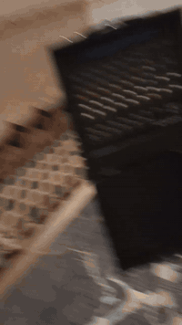 هاذه الجهاز للبيع شغال ونضيف صارلي شهر من جبته السعر خاص ‏‪07885640834...