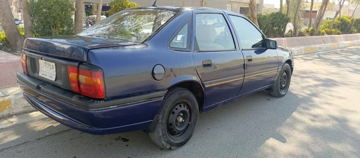 اوبل فکترا  محرك 20 کیر عادی مودیل 1993 رقم کرکوک مشروع وطنی جدید للنهایة 2027 کیر محرك ضرر ابشرط بیها بطاقة بنزین سیارة وكالة عامة بسمی شرط وكالة و تحویل سیارە حلوة دواخل نضیف
0775 633 1213 كركوك, العراق
