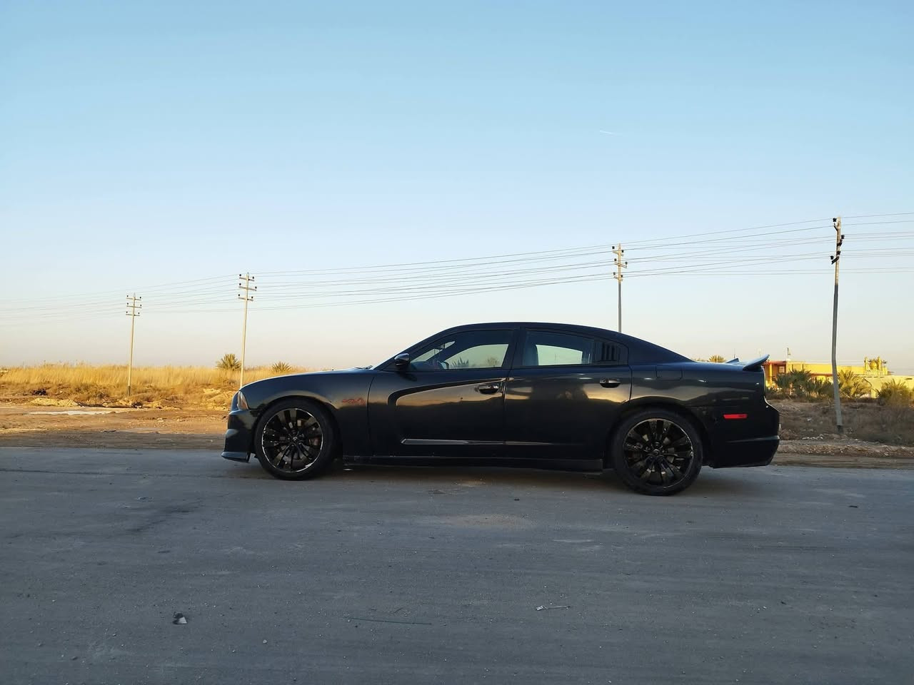 جارجر 2014  خليجيه 
فئه Rt max
سياره فول مواصفات
سلايد روف 
شاشه جبيره 
كامره 
سستم صوت الباين 
تبريد تدفئه بالكشنات 
كشنات كهرباء 
شفتات ستيرن
رادار أمامي
كلاصات تدفئه تبريد 
خزن ميموري  
منضومه زنون عالي ناصي 
محرك 5700
كير عصه 
ويل srt حجم 20
تبريد تدفئه شغال فول 
مسويلها ادامه كامله 
بلكات ريسنك 
فيت بمب ريسنك
السعر 45 مكان ناصريه 
***********  واتساب
