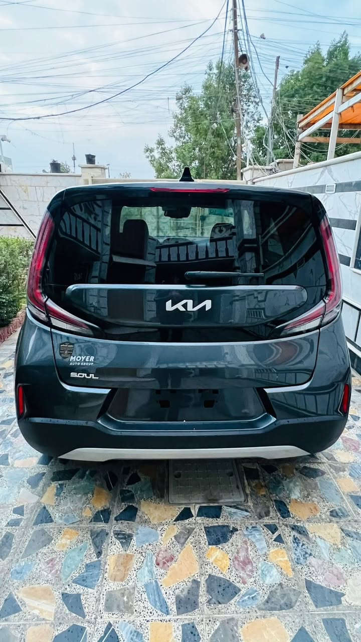 السلام عليكم للبيع فقط
كيا صول موديل 2024دخول جديد بدون رقم منفيس بسمي بيها رقم فحص مؤقت المواصفات Sرادرات امامي خلفي جانبي مكينه 2000دوش توقف ذاتي 
ويل كب تحديد مسار بصمه كرسي كهرباء شاحن واير ليس وبعد هوايه مواصفات صور الحادث ورقم شاصي بل منشور بدون ايرباك بدون صبغ تبديل فقط دعاميه امامي نفس الوان كفاله من الصبغ جديده لوك ماشيه 11الف السعر 150$ ورقه مكاني بغداد 

جديده الاتصال‬

‭0773 548 4352‬

