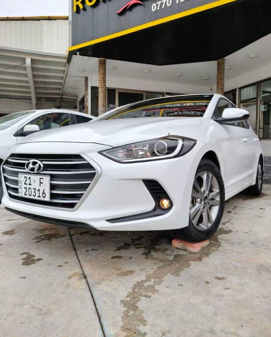 السلام عليكم
ELANTRA2018
النترا موسفات خليجي مابي سبوخ مابي تعديل مكينه مامفتوح ماشي 87الف كيلو متر سنوي كلش جديد 
سعر145 وبيه مجال كلش بسيط تصال على هاذ رقم 
‏‪***********‬‏

