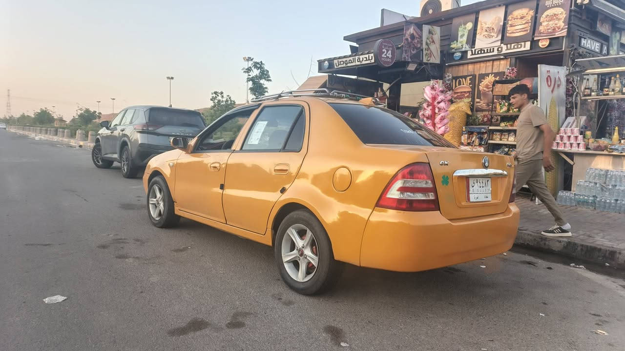 سيكي كصه جديده ٢٠١٣
محرك نضيف 
تايات ورا جديد والكدام نضيف
طخم صار فتره من بدلته
باتري جديد
كهربائيات كامله شغاله
ابيعك صافي هيئه وغرامات 
طختها الجاملغ اليسار ومعدل وراجع درجه اولى 
رقم بغداد صاحبها الشرعي بالموصل تحويل وكاله
كابون بيها 
السعر ٣٧
***********للاتصال
واتساب ***********

