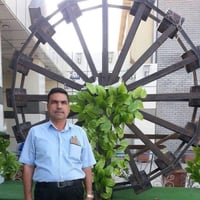 الله يشهد احسن طبيب سكري وضغط بمنطقتنه هوه الي عالج امي من السكر وخله ...