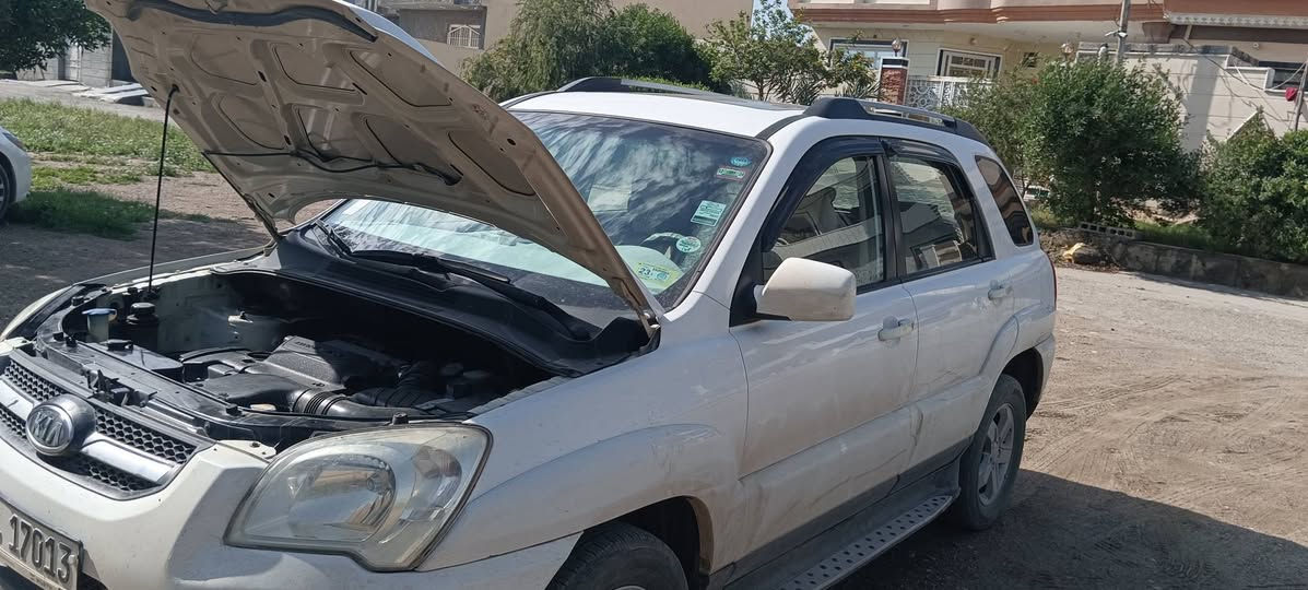 السلام عليكم كيا سبورتج موديل 2009 لون ابيض كامله اي نقص مابيهه داخل بيجي رقم شمالي سليمانية للبيع128 او مراوس 
***********
