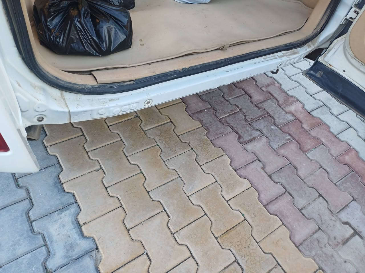 تيكو مديل 15مكينه 2000كير ميكانيكي مكفولات تخم تاير جديد  تبريد تدفئه  سياره جديده ماشي 127 بيه جاملغ امامي مصبوغ جهت سايق
مكان السياره كوت  /السعر خاص 
0788466650


**إذا كنت صاحب هذا الإعلان وتريد حذفه لأي سبب، رجاءا أرسل رسالة إلى الدعم الفني**