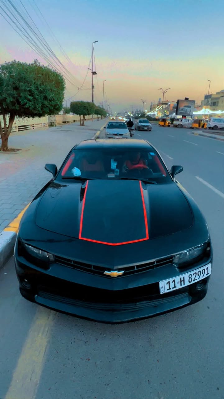كمارو ٢٠١٥ جديدة بالجيس بيع مستعجل و السعر بلاش 95🔐
شرط حتى حساسات التاير شغالة و كلشي بلادي قطعتين و نص الباب الايسر صبغ و السونار ملحق
المحرك:
ماشية ١١٠ 
٦ سلندر ٣٦٠٠
مكينة جديدة بالكارتون مكفولة الك ضمان سنة✅
ادامة كاملة من شركة العالمية✅
ماحجيلك النشاط و البطناش طيارة✅
ناعمة جدا سلسة بدون اي مشكلة✅

الاصوليات و التحويل:
شرط الغرامات و التحويل ورقم انكليزي بغداد جديد و هزة جديدة و كلشي حاضر 

الكير:

الكير جديد لوك مكفول هم ضمان✅
تنميرة ناعمة جدا جدا✅

الصدر:

صدر امامي جديد✅
صدر خلفي جديد✅

الكماليات:

تخم تاير جديد✅
باتري جديد✅
برمجة كاملة تبريد ثلج ✅
البجم بلادي اصلي مال سيارة برغي مامفتوح بي✅
عالي ناصي بلادي نهار✅
ويالة كورفت دزاين اصلية✅
منظومة تبريد جديدة ✅
دوسات 45th Anniversary ✅
هدرز داون بايب اكسبايب✅
 
المواصفات:

شاشة جبيرة✅
كشنات جلد✅
كشنات كهرباء✅
سستم صوتي ✅
تحكمات ستيرن✅
أوامر صوتية ✅
حساسات هواء بلادية ٤ شغالات✅
شيفتات بالستيرن سبورت مود✅

***********
