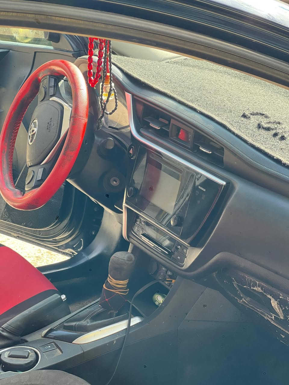 السلام عليكم للبيع كورلا 17رقم اربيل بسمي
Le ضررقطعتين بدون دواخل بونيد وجاملغ خلفي 
السعر 130 
***********
