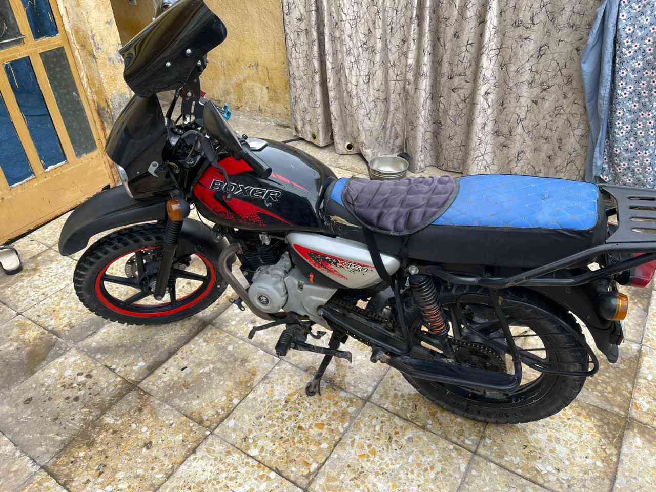 بوكسر موديل 21 بسمي تحويل ثاني يوم
مكاني بغداد مدينه الصدر 
***********
السعر 1600
