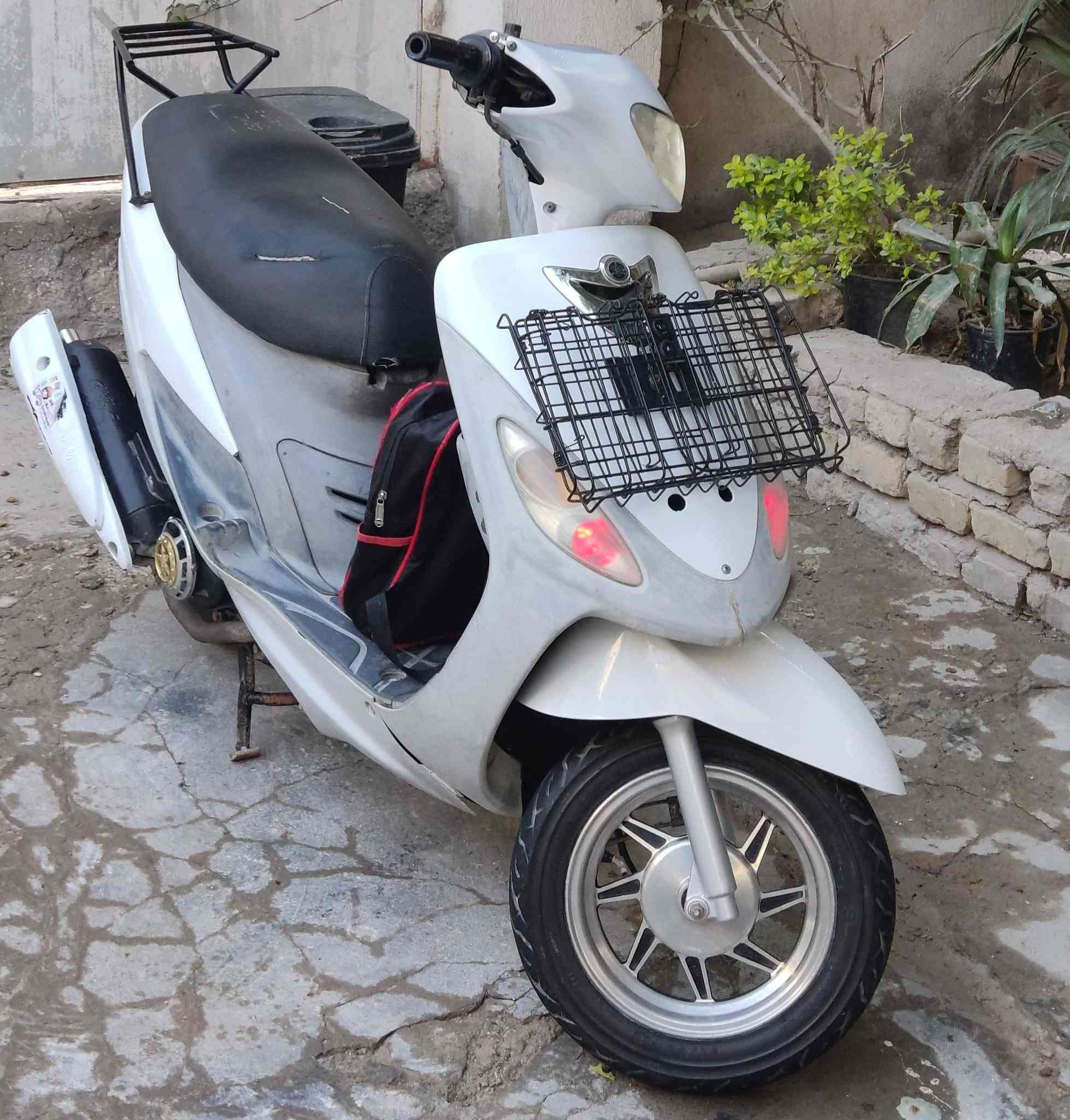 هاي الحلوة كفالة عامة 2007 سعرها مناسب والشراي يدلل *********** مكاني ديوانية شارع الوگفة
