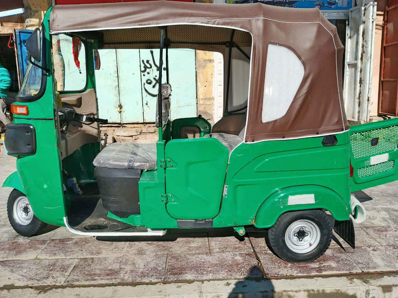 تكتك 22شهر 8 لبيع مكينه مكفوه بيه ضربه جوه لغد بس كله كفوله  سوك شيوخ ***********
