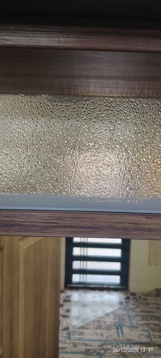 🛠️ إعلان: خدمات صيانة وتصنيع الألمنيوم والزجاج 🛠️
هل تعاني من أبواب مطبخ مخلوعة؟ أو زجاج مكسور؟ لا داعي للقلق!
​معكم الفني محمد، خبرة في أعمال الألمنيوم والزجاج، مستعد لتنفيذ كافة أعمالكم بدقة وأمانة:
​✅ تصليح وصيانة الكاونترات: (تبديل سكك، مفصلات، ومقابض) ليعود مطبخك كالجديد.
✅ خدمات الزجاج: تبديل الزجاج المكسور للشبابيك والأبواب والواجهات.
✅ عزل وتجديد: معالجة دخول الغبار والأمطار باستخدام أجود أنواع السيليكون والربل.
✅ تصاميم عصرية: تنفيذ كاونترات ورفوف ألمنيوم حسب الطلب وبأسعار مناسبة.
​🚀 سرعة في التنفيذ، دقة في المواعيد، وأسعار تراعي الجميع.
​📍 مكان العمل: (صيانه متنقله اعمل في اي مكان )
📞 للتواصل والاستفسار: (***********)
​زيارتكم للمعاينة مجانية.. وشعارنا دائماً الأمانة في العمل.
​💡
