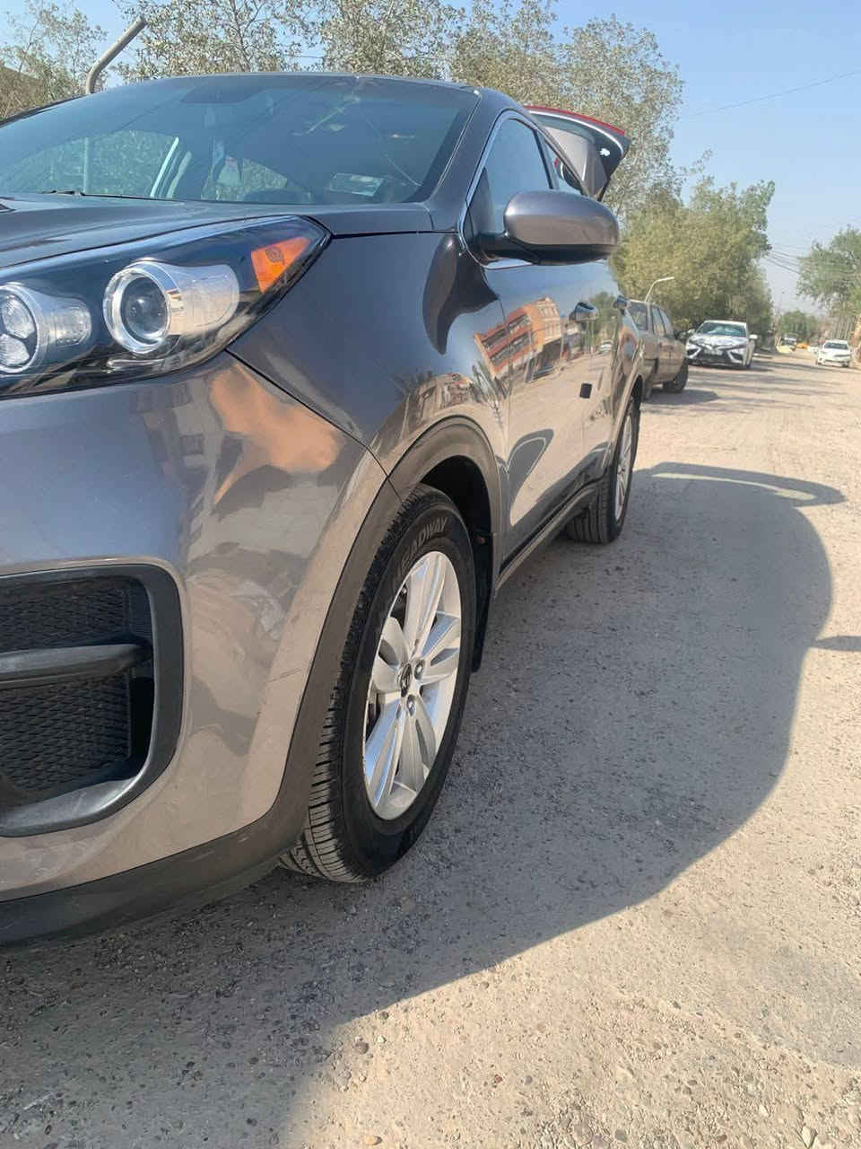 كيا سبورتنج موديل ٢٠١٧ سيارة خير من الله تخم تاير صدر جديد باتري صار أسبوع من شديتة حادثة بسيط كلهة ليبل واحدد
تحويل ثاني يوم 
مكان📍 سيارة بغداد الزعفرانية
, ***********
بيع أو مراس حسب القناعة
