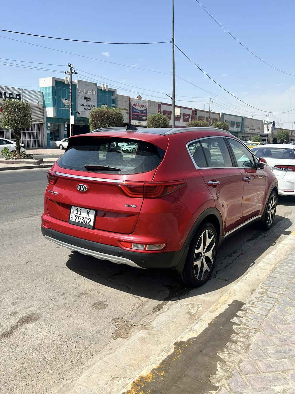 سلام عليكم
سبورتج موديل 2017 خليجي جيتي لاين فول مواصفات 

السياره كفاله عامه مكينه 2000 دوش داخل لونين 

ويل حجم الكبير لون مميز رقم بغداد بسمي 

السياره جاهزه من كلشي صدر امامي خلفي جديد 

السياره احلى من الصور 

الهاتف ‭0772 133 4290‬

العنوان بغداد 

مكلف بل نشر اتصل وتدلل
