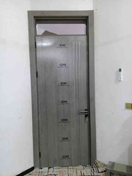 معرض عالم الابواب 
...
أبواب غرف صناعة شمالي شركة DKH المتميزة 
ارتفاع من 210 الى 300 ( 3 متر ) لون رمادي حشوة فوم
🔴ضمان 5 سنوات 
ابواب خارحي قاصة مصفح تركي شركة NEW DOOR  ضمان 5 سنوات

أبواب قاصة(مصفح) 
أبواب غرف داخلية(غرف نوم)
.................................

لاتتردد بالاتصال والاستفسار نحن هنا لتلبية متطلباتك والاجابة على تساؤلاتك.
.......................................

للاتصال او التواصل على واتساب على الارقام التالية:- 📱***********
***********
....................................او عبر صفحاتنا على مواقع التواصل :-فيس بوك:- عالم الابواب انستقرام:- doors.world1
العنوان :الديوانية /تقاطع شارع الفرق الموسيقية #ابواب #ابواب_مداخل_رئيسية #ابواب_داخلية #عالم_الأبواب #عالم_الأبواب_لإستيراد_الأبواب_المصفحة #عالم_الابواب🚪 #عالم_الابواب🚪
