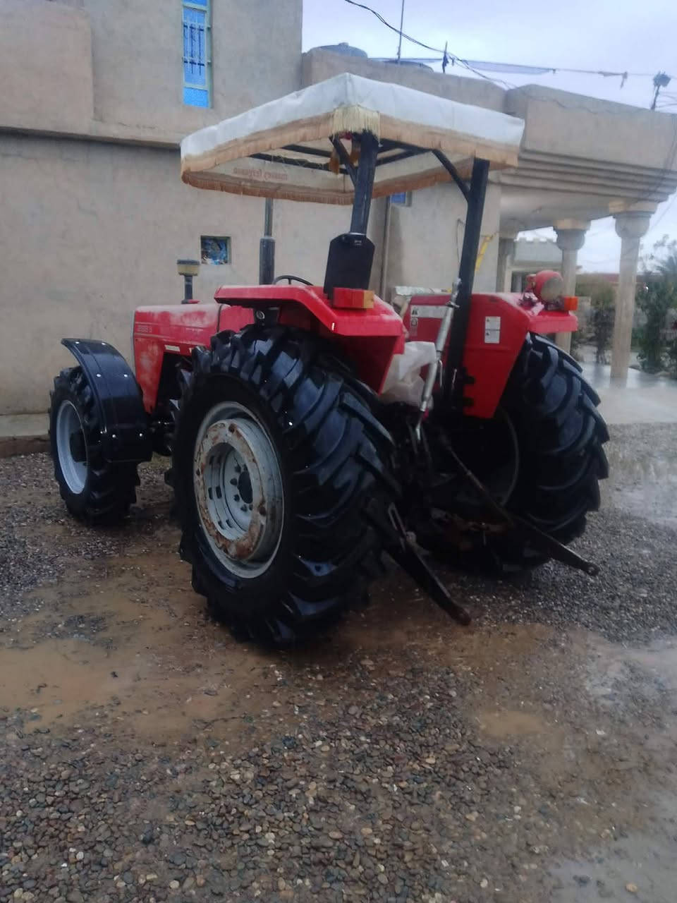 السلام عليكم للبيع  تركتر تركي دبل محور تحوير موديل ط2001 كتاب شركه السعر اتصل***********
