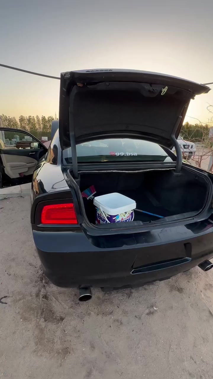 سلام عليكم جارجر 2014 كير كصبه محرك حداده باتري تايرات كله جديد سياره لوك شرط تراي 200 محرك هيمي تبريد ثلج سعر 50 ترهم مراوس اتصال***********
