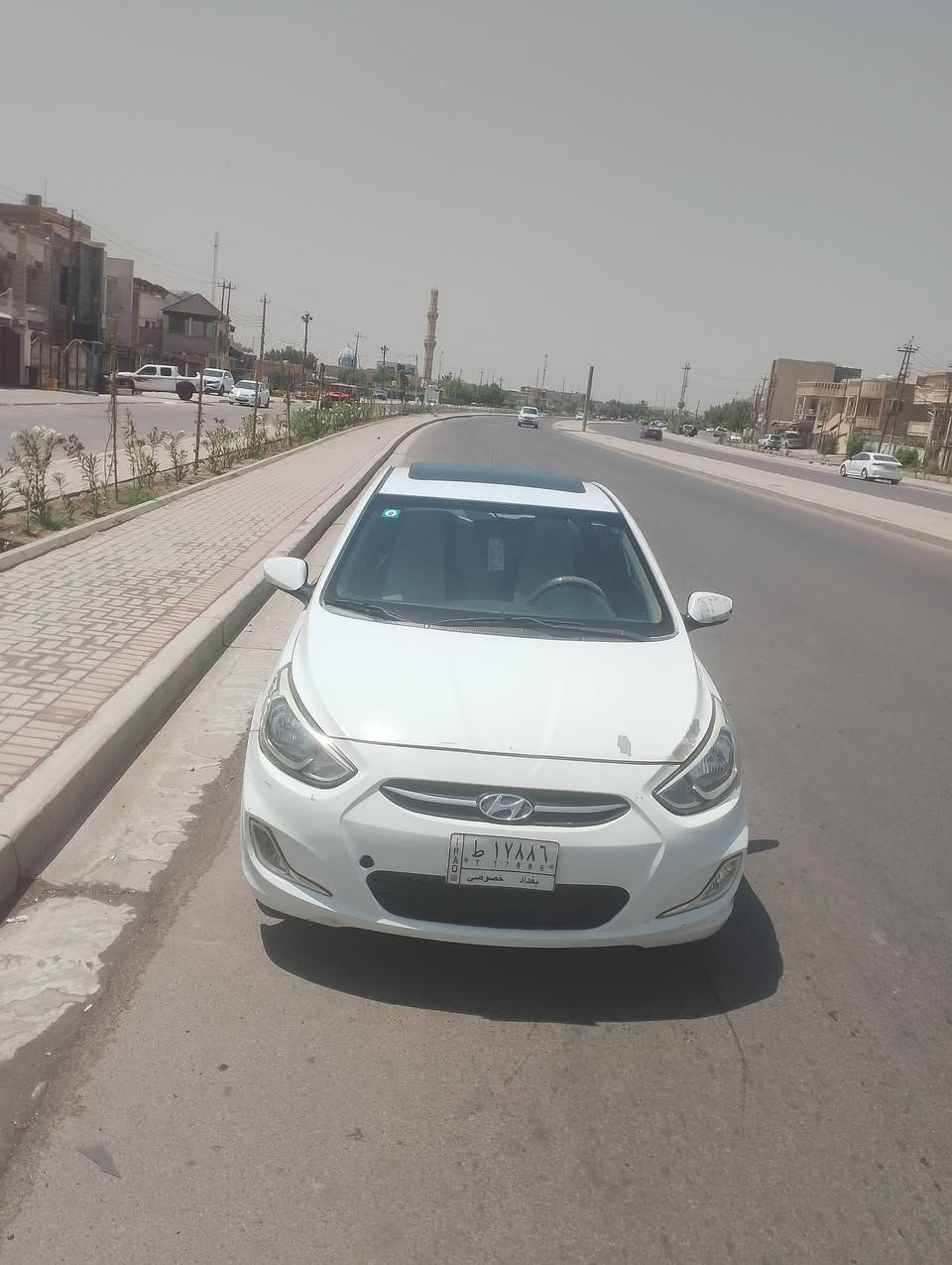 السلام عليكم 
اكسنت موديل 16 خليجي 
محرك 1600 دوش 
فول مال اكسنت 
بيها ضربة مثل ما موضح بالسونار قطعتين صبغ فقط 
بغداد باسم اهلي مكاني حي الجهاد 
السعر 93 بي مجال شي قليل 
*********** بي واتساب
