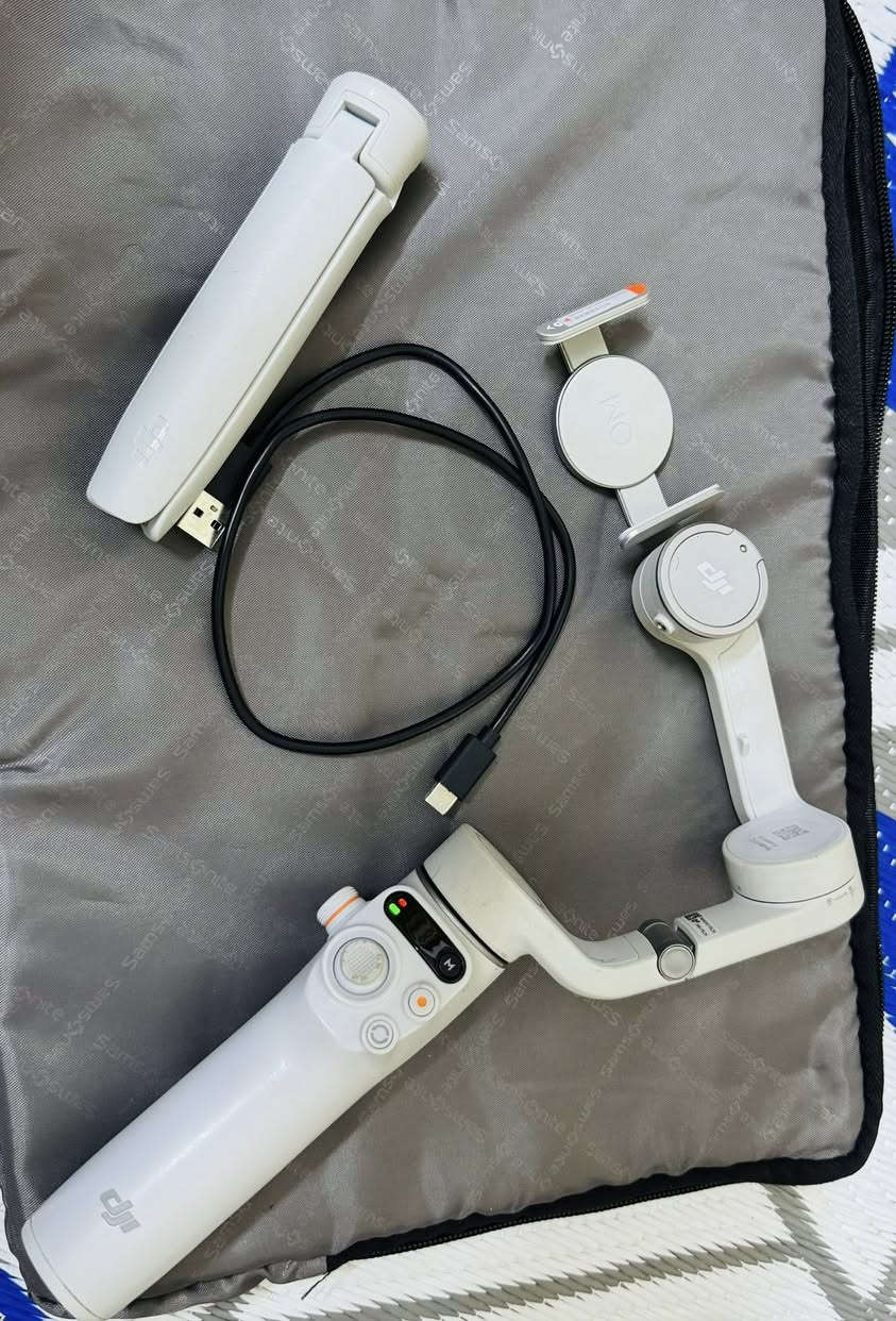سلام عليكم مانع اهتزاز dji نضافه 100/100الستفسار خاص سعر 130وبي مجال الشراي يجي خاص


**إذا كنت صاحب هذا الإعلان وتريد حذفه لأي سبب، رجاءا أرسل رسالة إلى الدعم الفني**