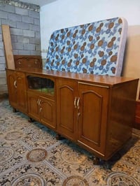 غراض مستعمله نظيفه جدا للبيع كلمن وسعره المراسله خاص او الاتصال ٠٧٧١٤٢...